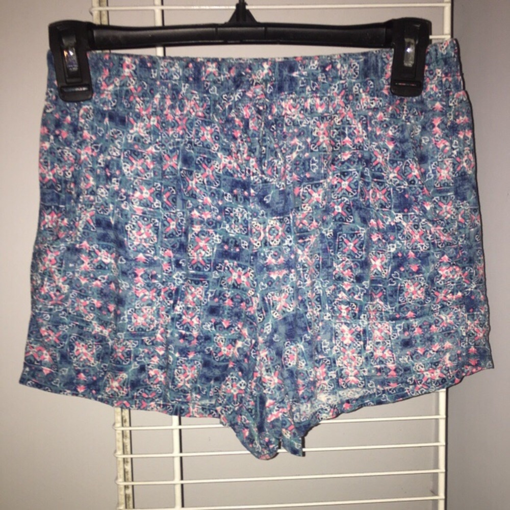 High waisted flowy shorts